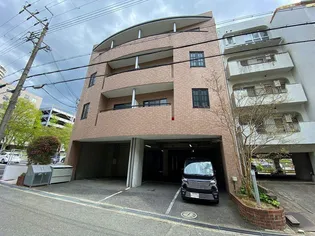 カルムWESTの画像