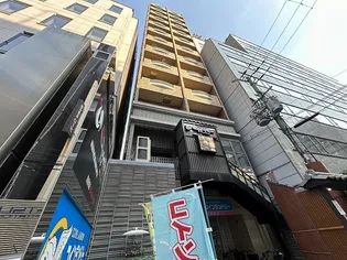 ジューム南船場【5階】の外観