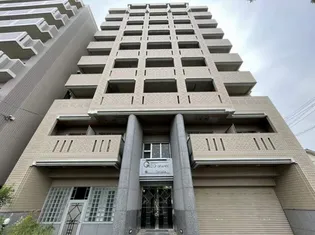 パークモダン高井田【4階】の外観