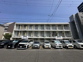 レオパレス東雲【3階】の外観