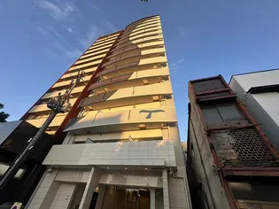 セレニテ谷九プリエ【403号室】の外観