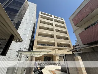 セントロイヤルクラブ新大阪【3階】の外観