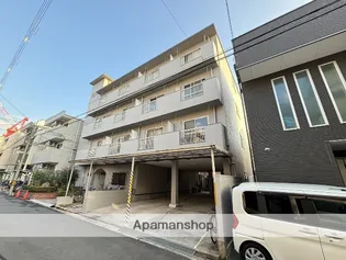 大栄マンション【3階】の外観