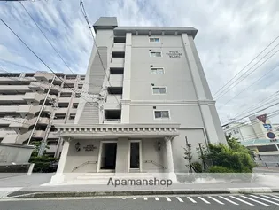 プール・トゥジュールブラン【2階】の外観