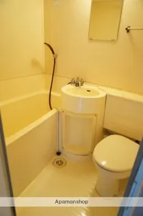 アイシス服部【3階】の内装