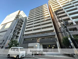 大阪府吹田市広芝町【マンション】の外観