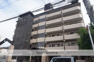 パレロイヤル三番館【4階】の外観