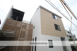 URQSTA YAMATEの画像