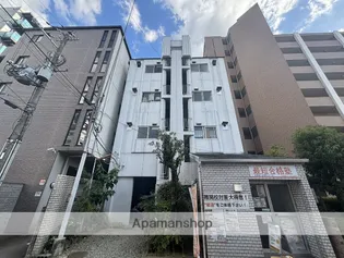 メゾン江坂(E)【3階】の外観