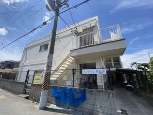 マンション田井城【1階】の外観