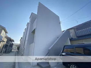 CHERRY BERRY【2階】の外観