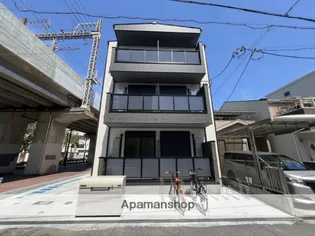 BADGE YATA【1階】の外観