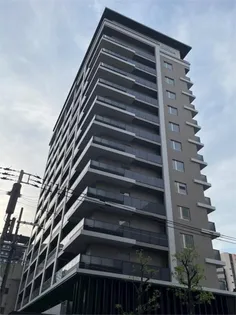 ラ フェリーチェ難波【8階】の外観