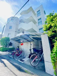 ジャルダン山本の画像