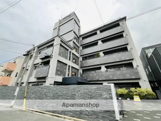 ヴィラ山阪太平【3階】の外観