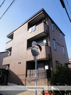 メゾン共立通【3階】の外観