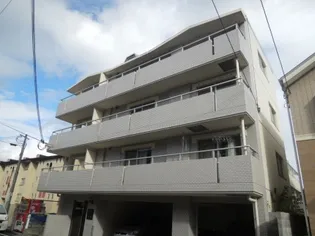 セシル富松の画像