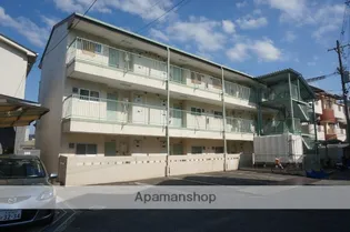 グリーンマンション吉川【105号室】の外観