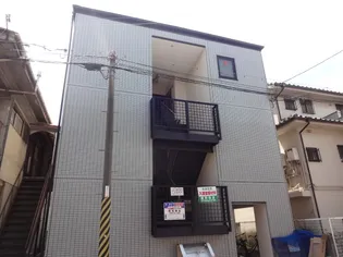 バーンホフ北口【102号室号室】の外観