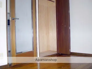 シャルマンフジ西宮参番館【3階】の居間