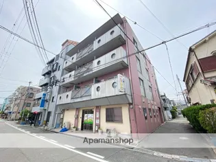 ジュエリーウォールの画像