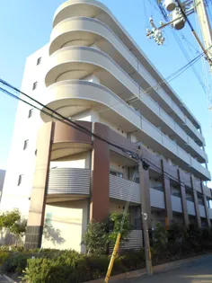 メゾンエクセラン【3階】の外観