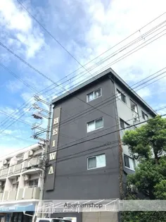 平和マンション【4階】の外観