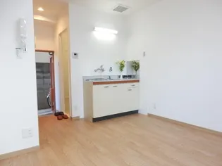 都ハウス【303号室】の居間