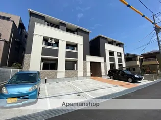 モダニズムイースト【3階】の外観