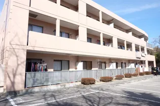 メゾンシャルマンの画像