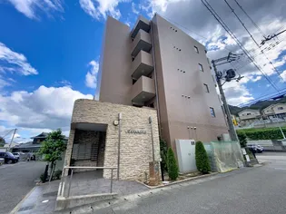 アルヴェアーレ【3階】の外観