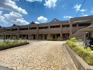 EAST 135.22【2階】の外観