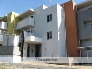 コリーヌ【2階】の外観