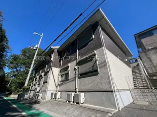 クロユリの画像