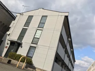 レオパレストゥジュールの画像