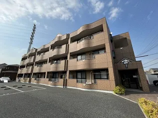 カサミラドールグランデ【3階】の外観