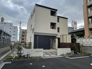 メゾンブリエの画像