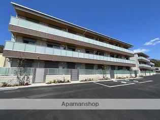 オカバ姫路青山シャーメゾンB【3階】の外観