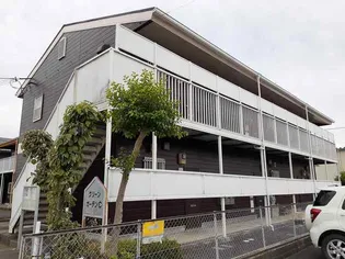 グリーンガーデンC【1階】の外観