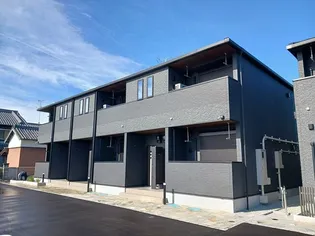 エヴァ グリーン ヴィラⅡ【2階】の外観