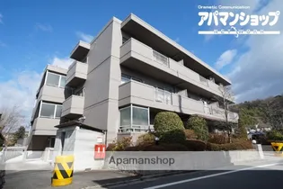 ジュネス東生駒【2階】の外観