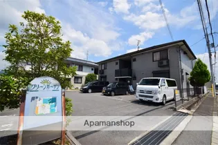 奈良県天理市西長柄町【アパート】の外観