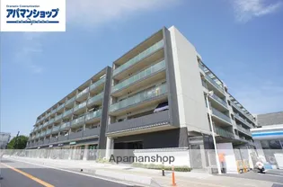 サンメゾン法隆寺【3階】の外観