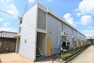 レオパレスエザーンス【105号室】の外観