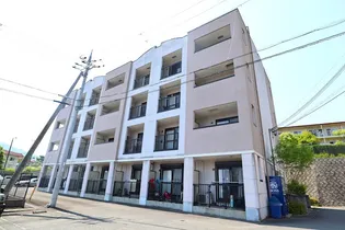 セレーノ東生駒B棟【3階】の外観