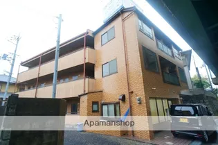 ロイヤルクリヨンの画像