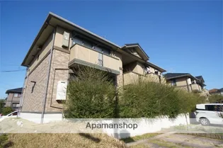 ロイヤルガーデンD棟【2階】の外観