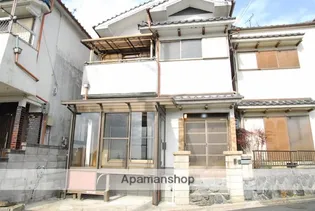 奈良県天理市成願寺町【一戸建】の外観