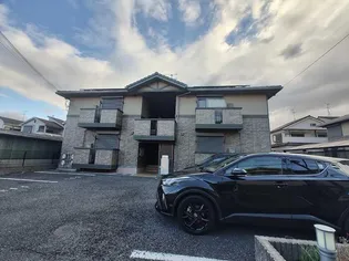 ロイヤルコート B棟【1階】の外観