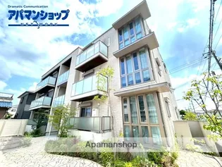 奈良県奈良市南肘塚町【マンション】の外観